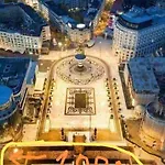 Calla 5 - Main Square, In The Shopping Center - Parking Slot With Security And Video Skopje