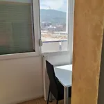 Calla 5 - Main Square, In The Shopping Center - Parking Slot With Security And Video * Szkopje