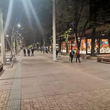Calla 5 - Main Square, In The Shopping Center - Parking Slot With Security And Video Apartment