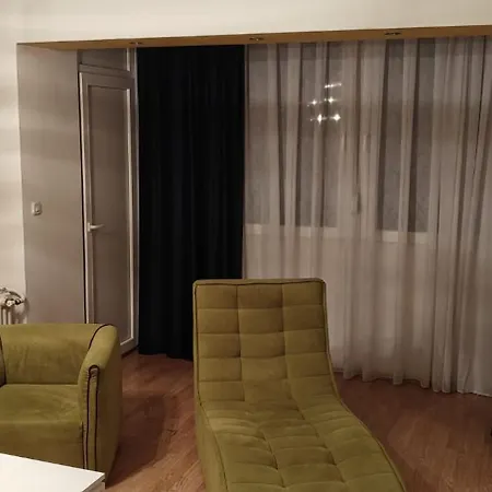 Calla 5 Apartment: Square Living With Secure Parking Apartment