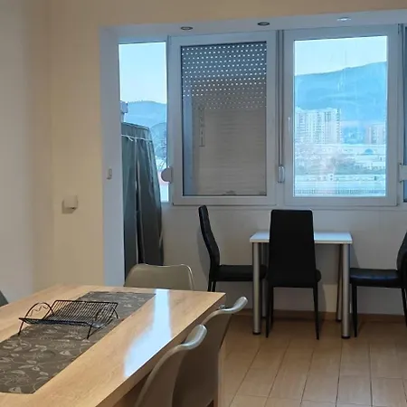 Calla 5 - Main Square, In The Shopping Center - Parking Slot With Security And Video * Skopje