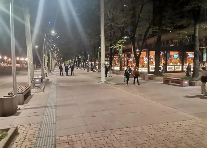 Calla 5 Apartment: Square Living With Secure Parking Apartment