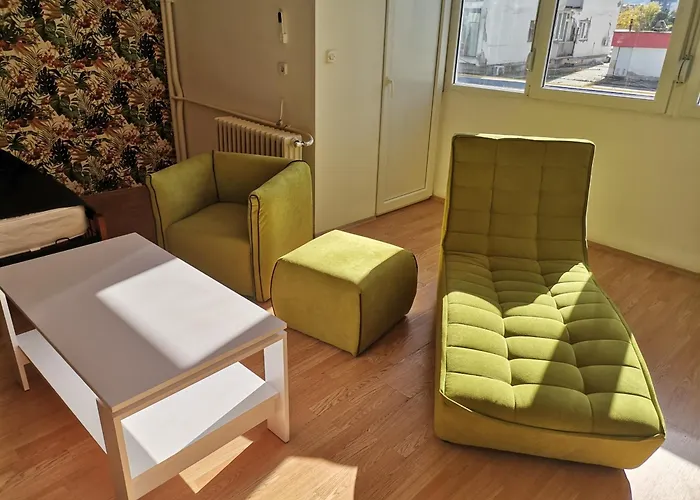 Calla 5 Apartment: Square Living With Secure Parking Apartment *